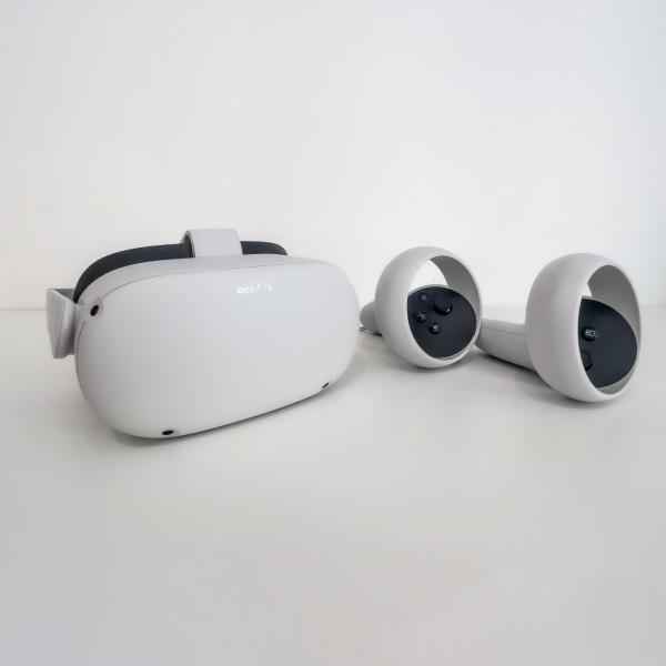 Oculus Quest 2 VR Headset